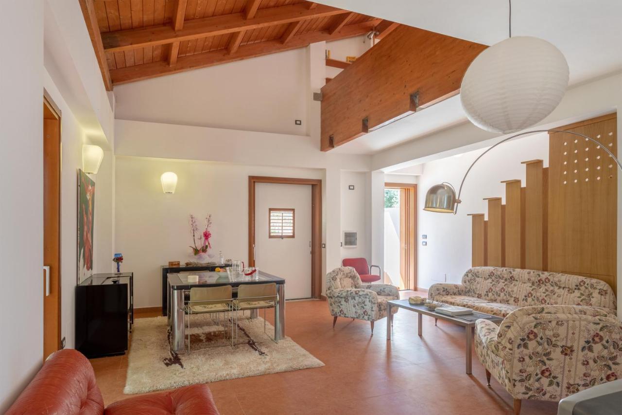 Villa Mendolia Ai Caracoli Termini Imerese Exterior photo